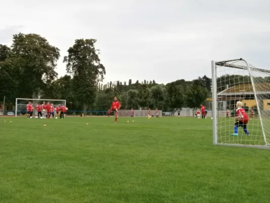 01 - Rot-Weiß Camp 2013