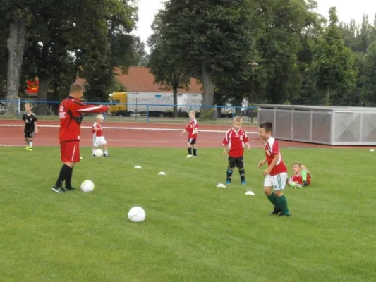 01 - Rot-Weiß Camp 2013