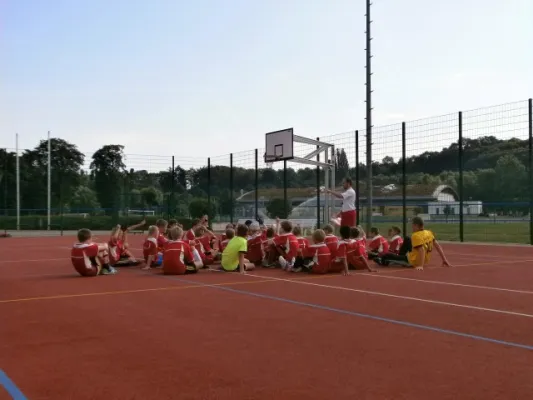 01 - Rot-Weiß Camp 2013