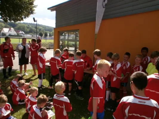 01 - Rot-Weiß Camp 2013