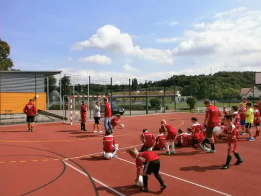 01 - Rot-Weiß Camp 2013