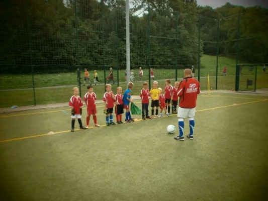 01 - Rot-Weiß Camp 2013