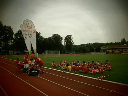 01 - Rot-Weiß Camp 2013