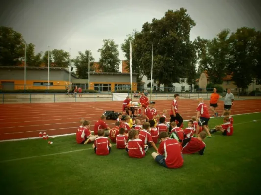 01 - Rot-Weiß Camp 2013