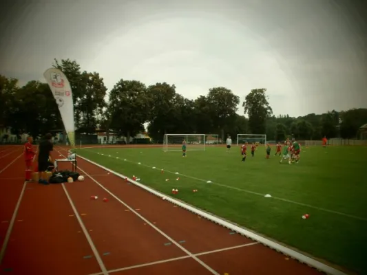 01 - Rot-Weiß Camp 2013