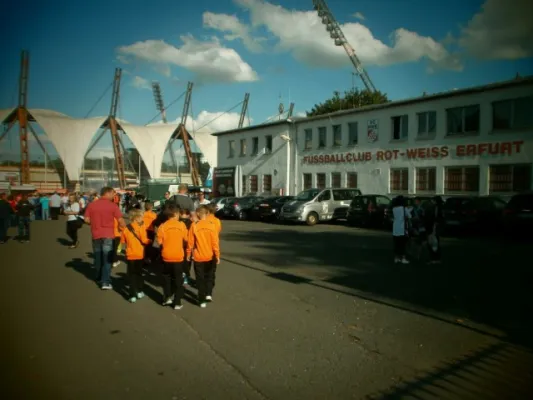 Einlaufkids RWE vs. HSV