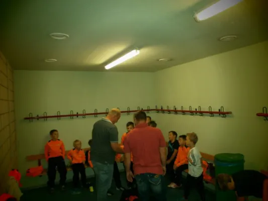 Einlaufkids RWE vs. HSV