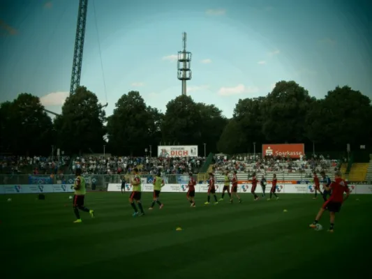 Einlaufkids RWE vs. HSV