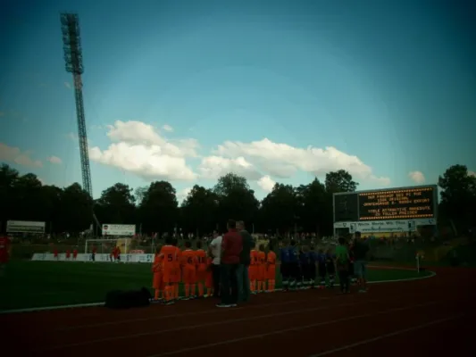 Einlaufkids RWE vs. HSV
