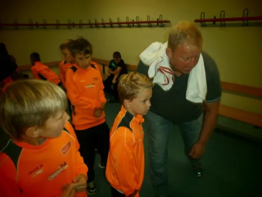 Einlaufkids RWE vs. HSV