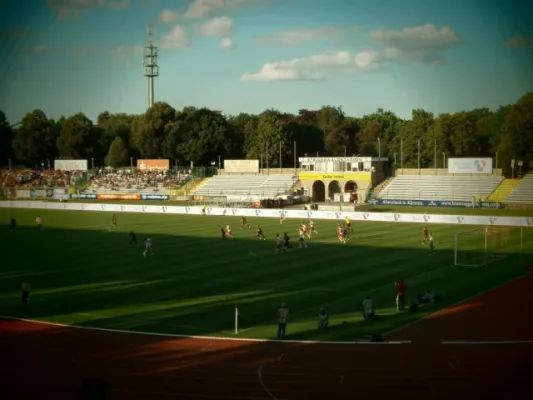Einlaufkids RWE vs. HSV